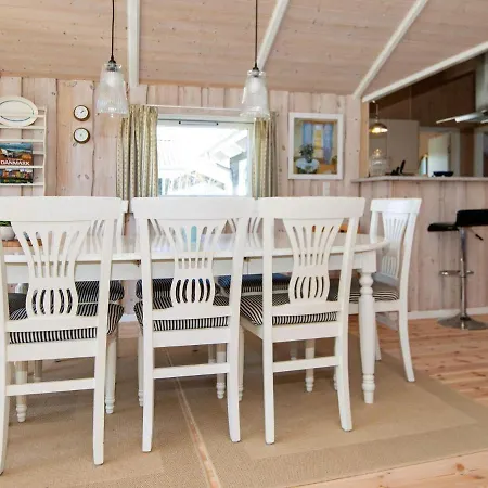 Three-bedroom Holiday In Hemmet 10 Falen