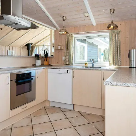 Three-bedroom Holiday In Hemmet 10 בית נופש