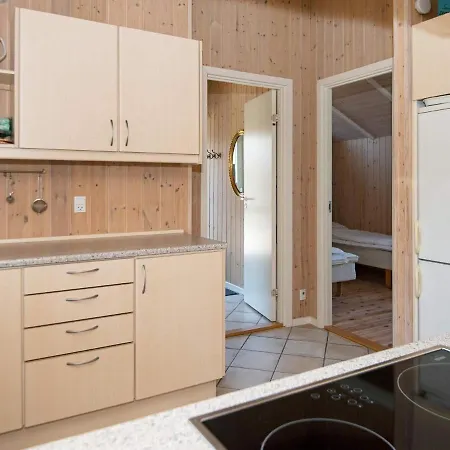 Three-bedroom Holiday In Hemmet 10 * Falen