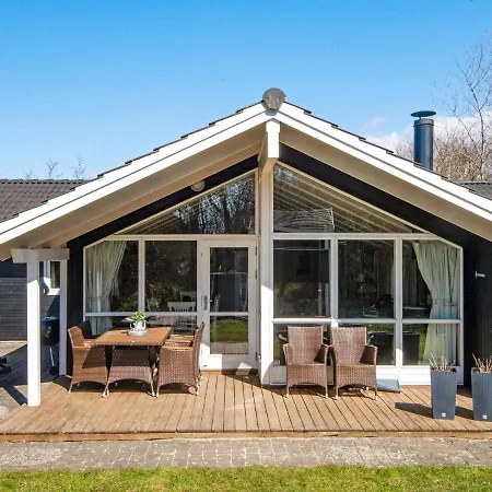 Three-bedroom Holiday In Hemmet 10