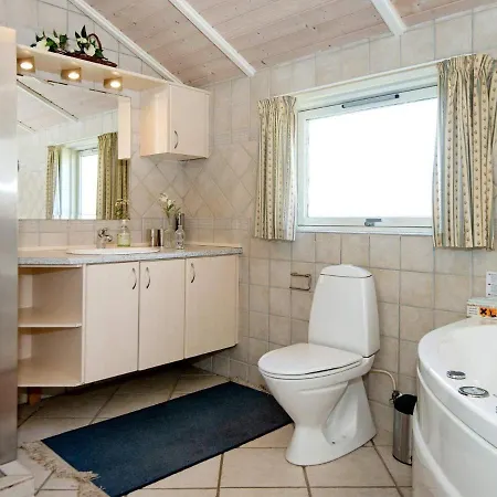 Three-bedroom Holiday In Hemmet 10 Falen